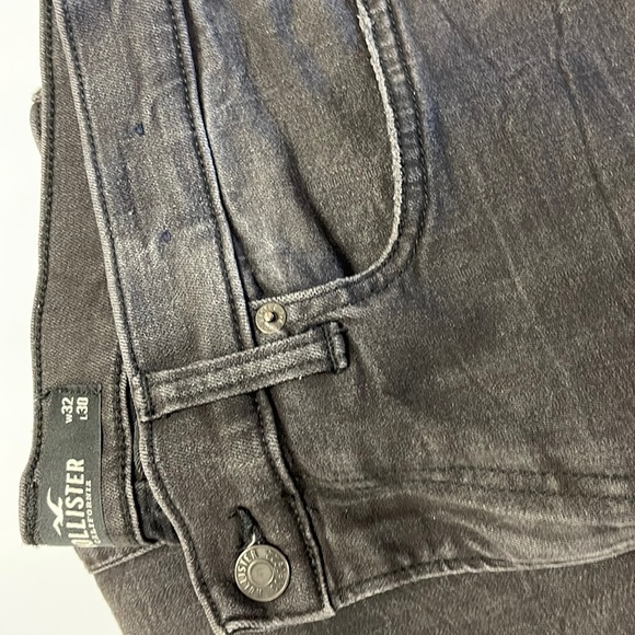 Men Hollister distressed jeans - Picture 1 of 6